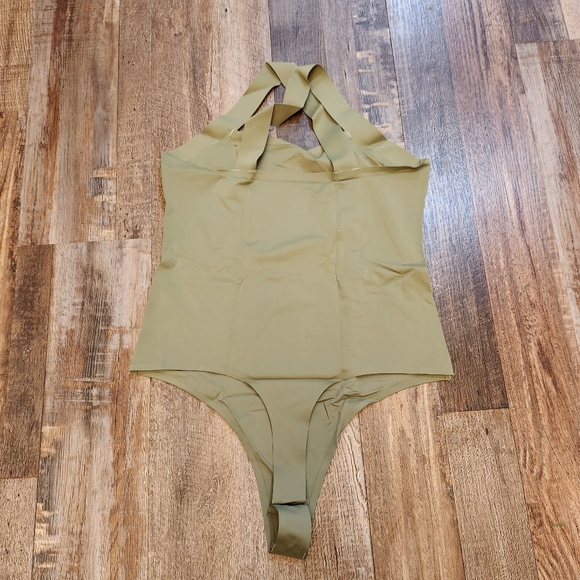 Criss Cross Halter Neck Thong Bodysuit - Picture 3 of 5